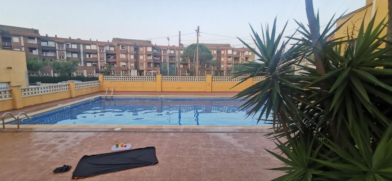Appartement A Cote De La Mer L'Estartit Exteriör bild